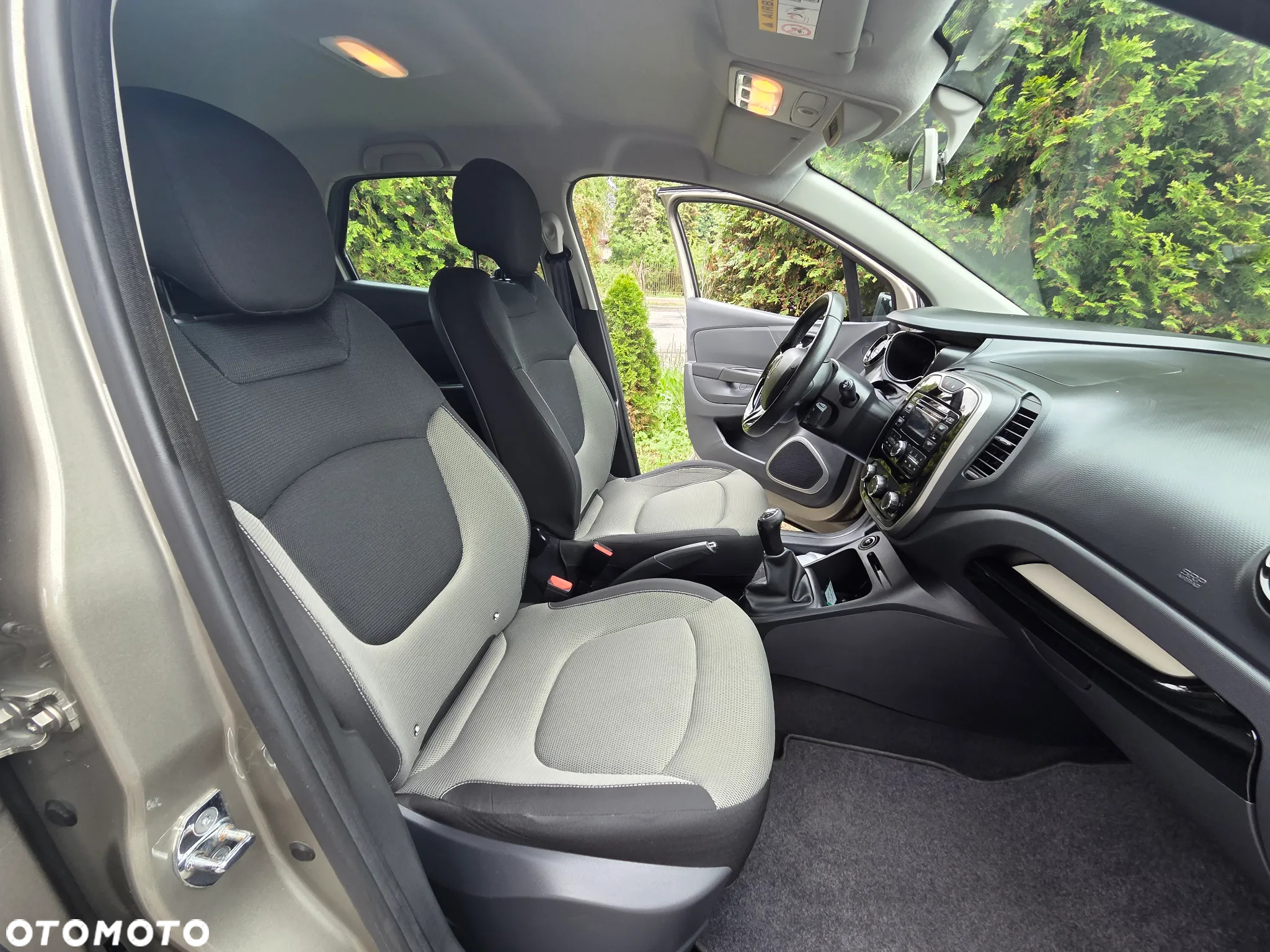 Renault Captur 1.5 dCi Energy Intens - 32