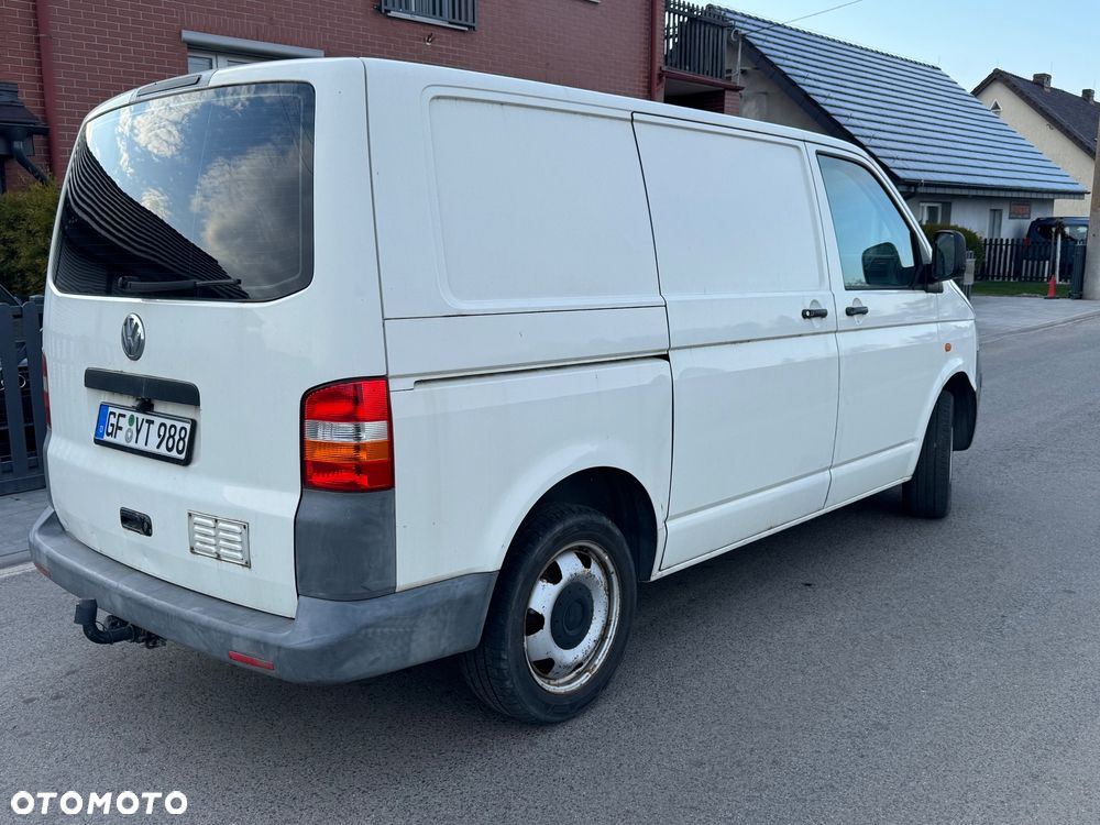 Volkswagen Transporter - 3
