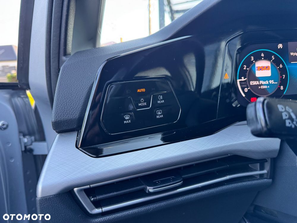 Volkswagen Golf 1.5 TSI EVO Life - 18