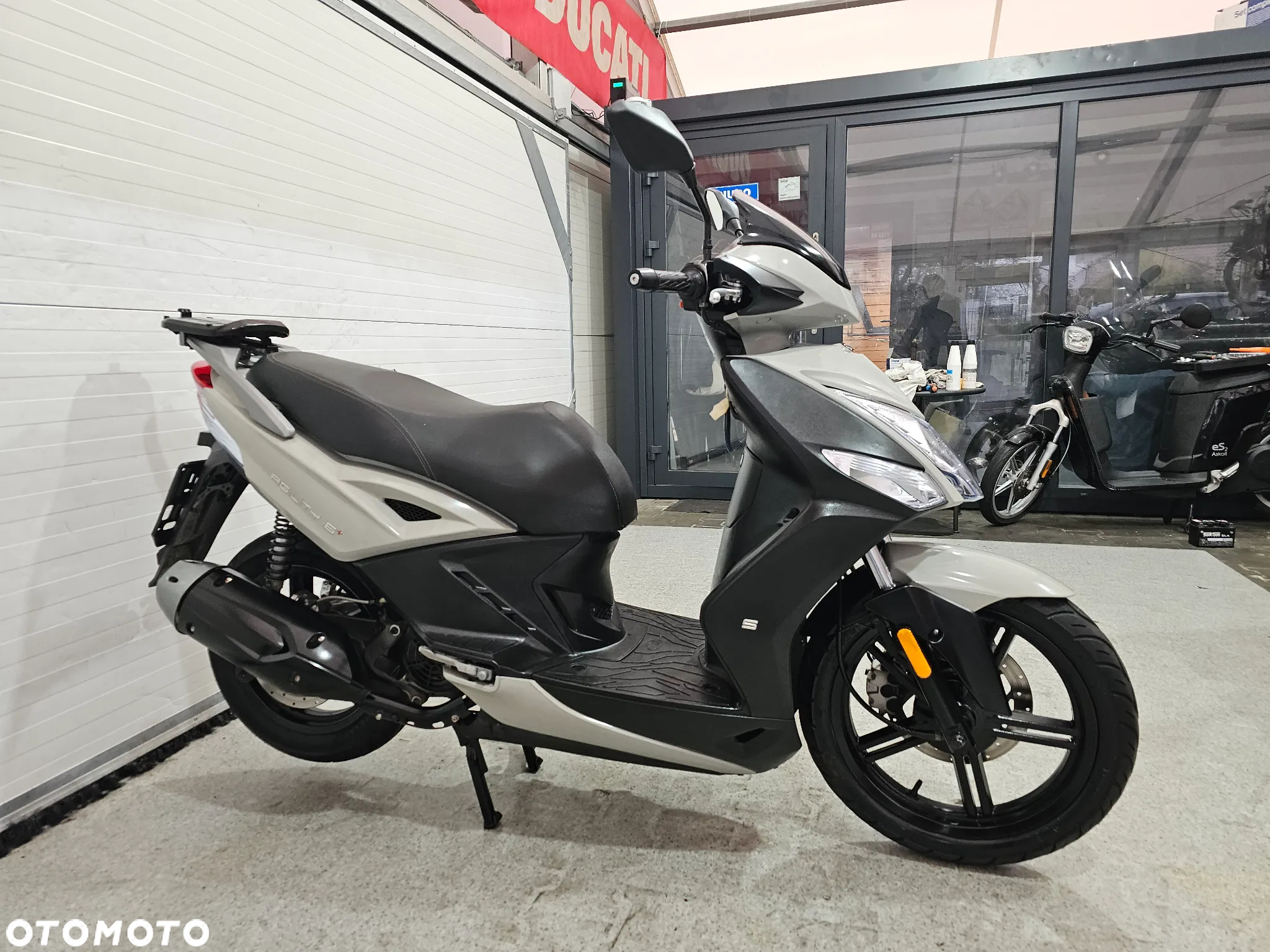 Kymco Agility - 4