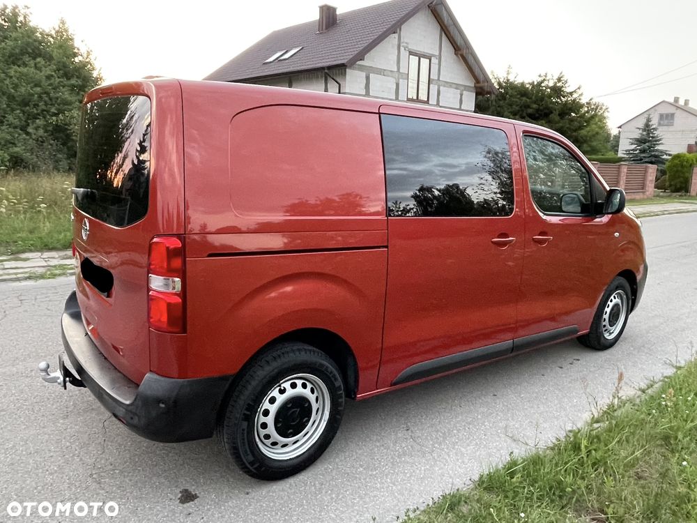 Opel Vivaro - 10