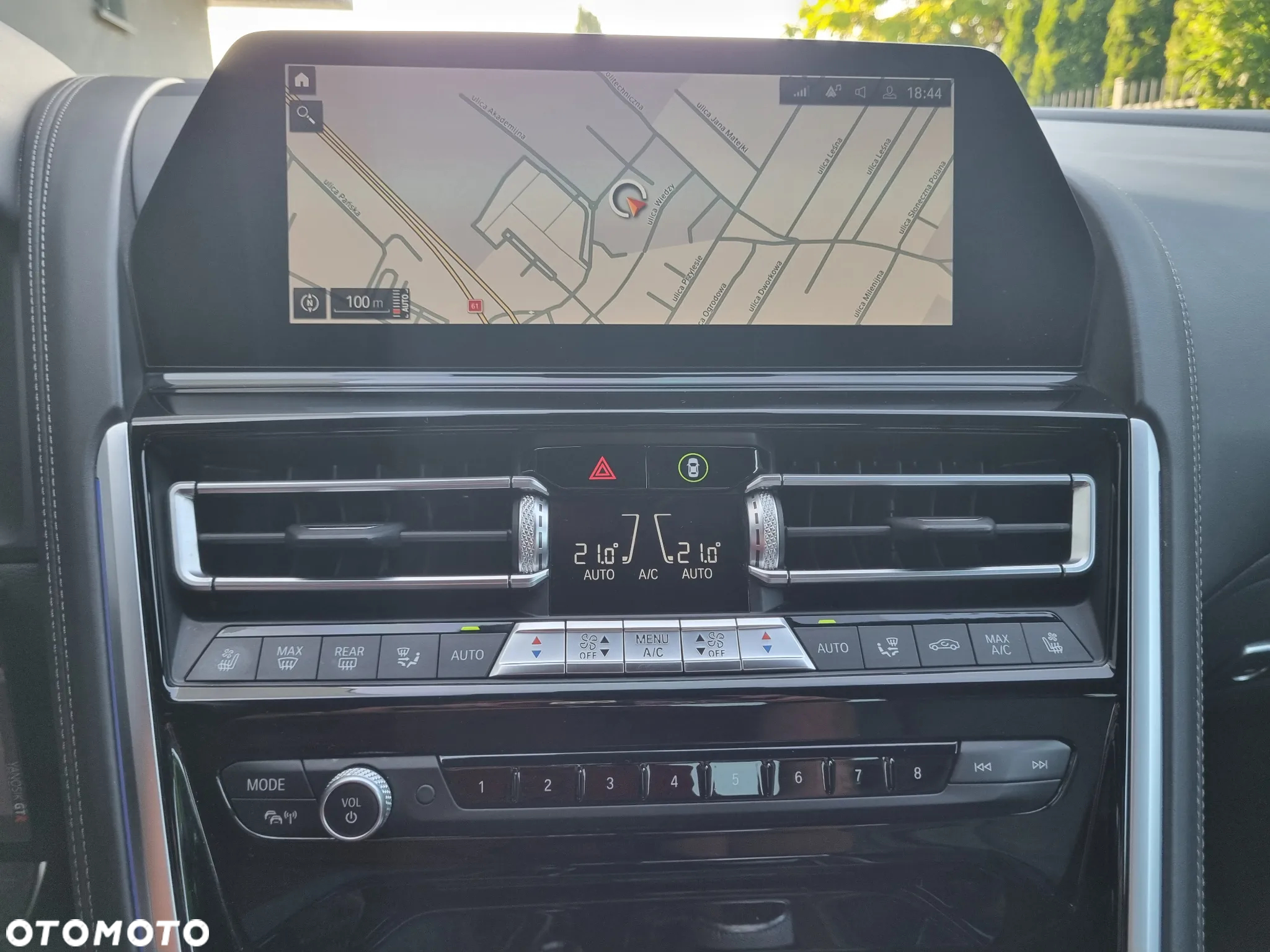 BMW Seria 8 M850i xDrive - 4