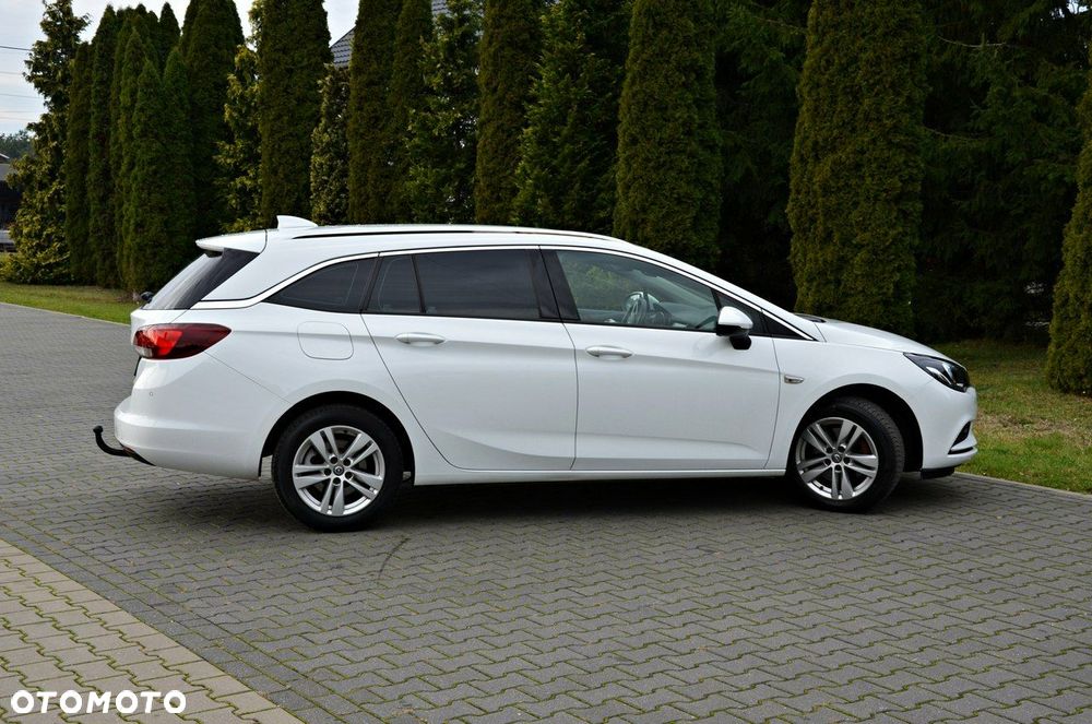 Opel Astra 1.6 D (CDTI) Automatik Dynamic - 27