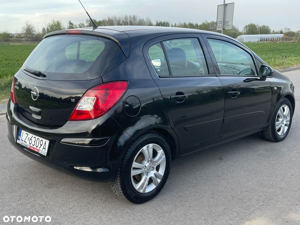 Opel Corsa 1.2 16V Cool - 26