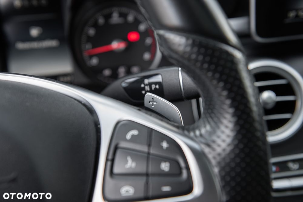 Mercedes-Benz Klasa C 400 4Matic 7G-TRONIC AMG Line - 22