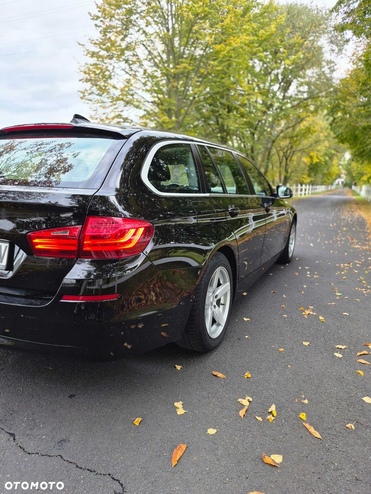 BMW Seria 5 2016 photo 5
