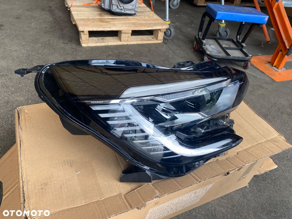 RENAULT CAPTUR 2 II  24r Kompletna LAMPA PRZEDNIA PRAWA REFLEKTOR PRAWY PRZÓD FULL LED  LEDOWY  EUROPA FULLLED 260104900R  Wwa - 3