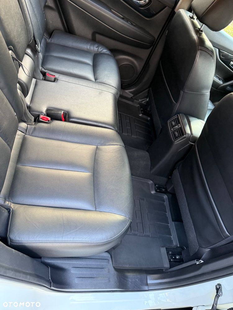 Nissan X-Trail 2.0 dCi Tekna Xtronic 4WD - 29