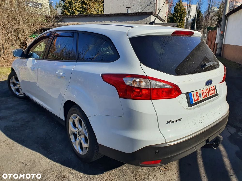 Ford Focus - 8