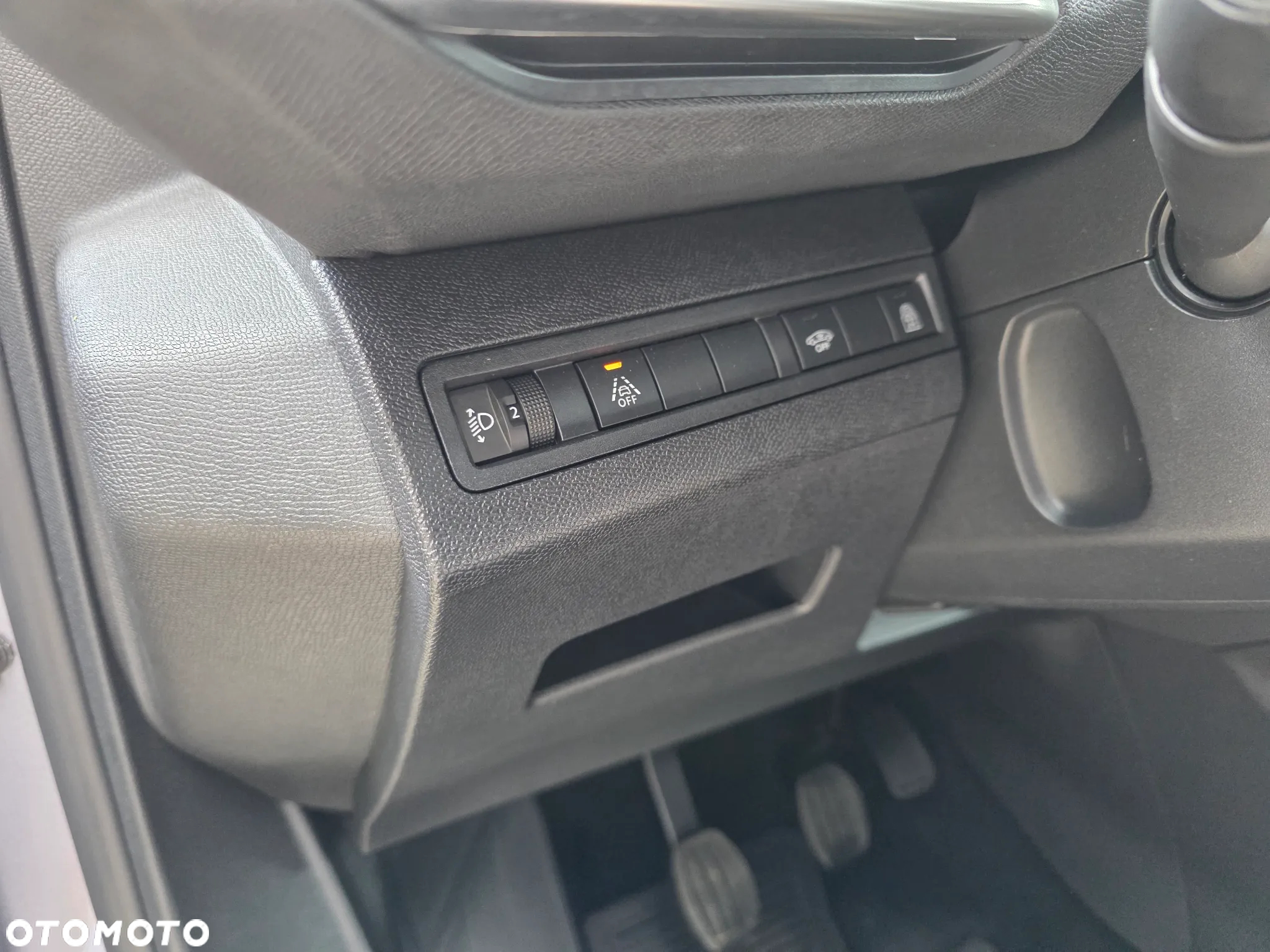 Peugeot 3008 1.5 BlueHDi Allure S&S - 15