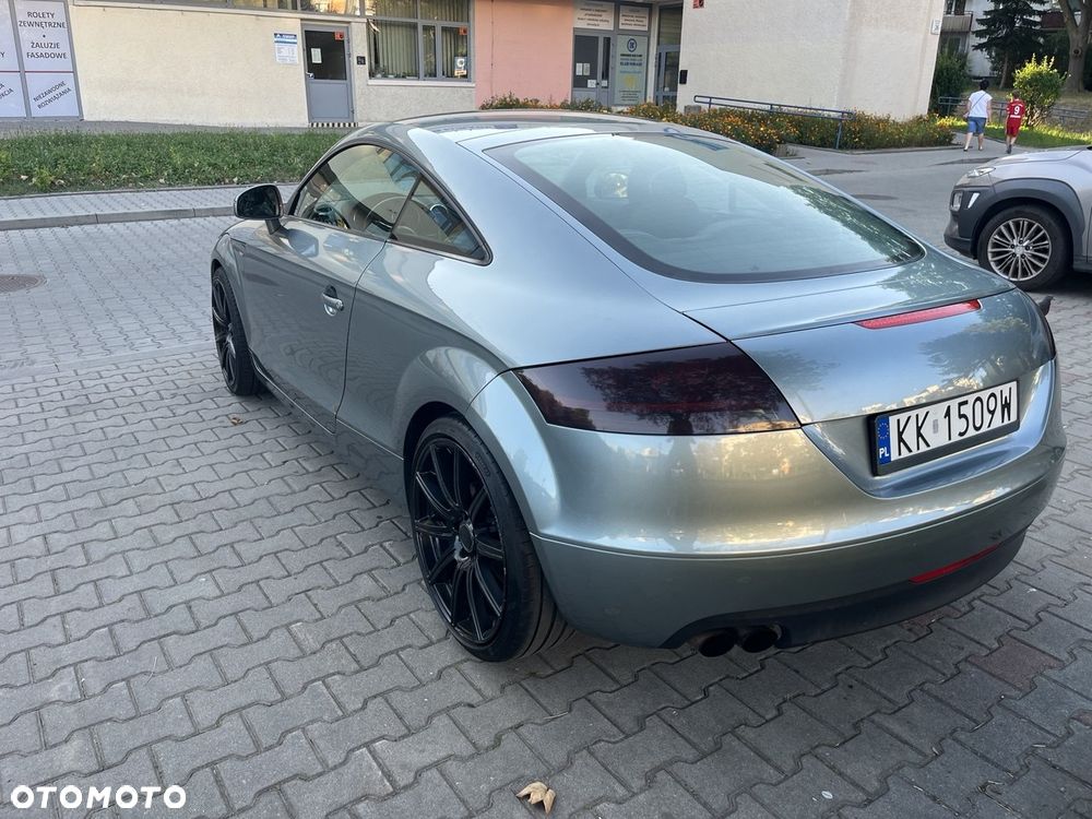 Audi TT Coupé - 3