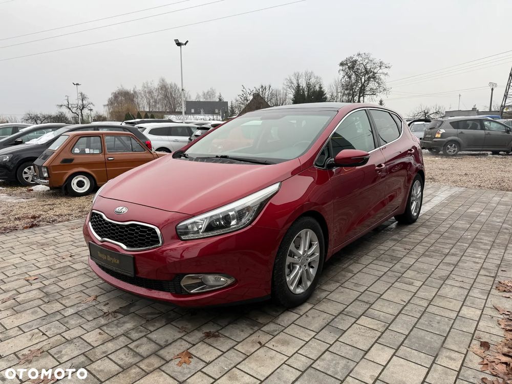 Kia Ceed 1.6 CRDi ISG Vision - 10