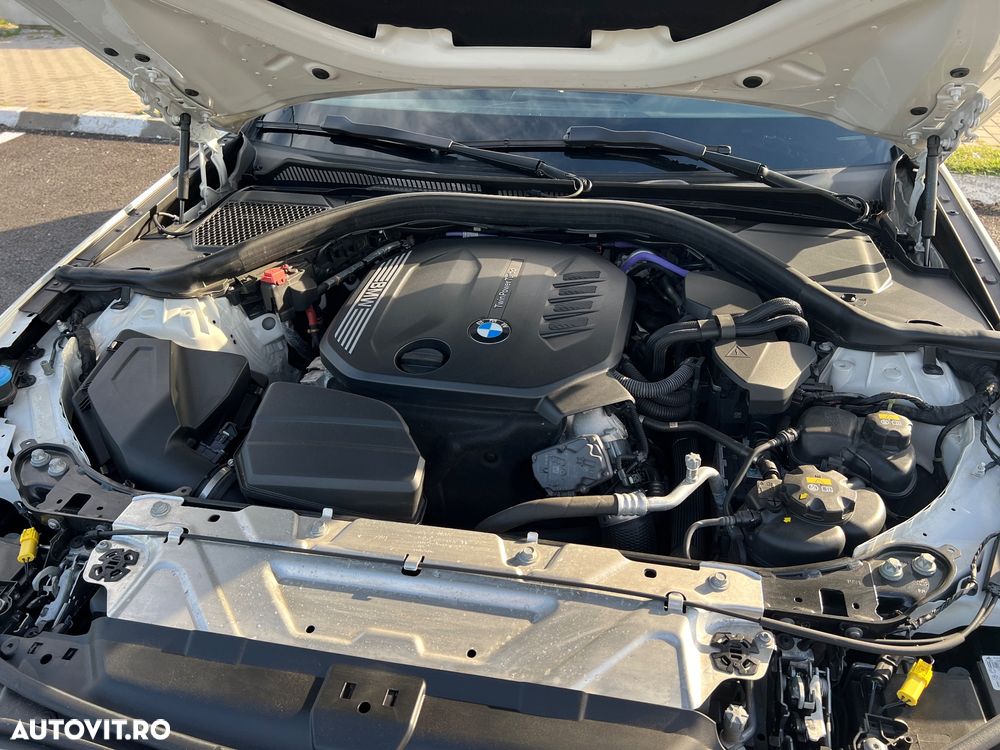 BMW Seria 3 320d Touring Aut. Sport Line - 15