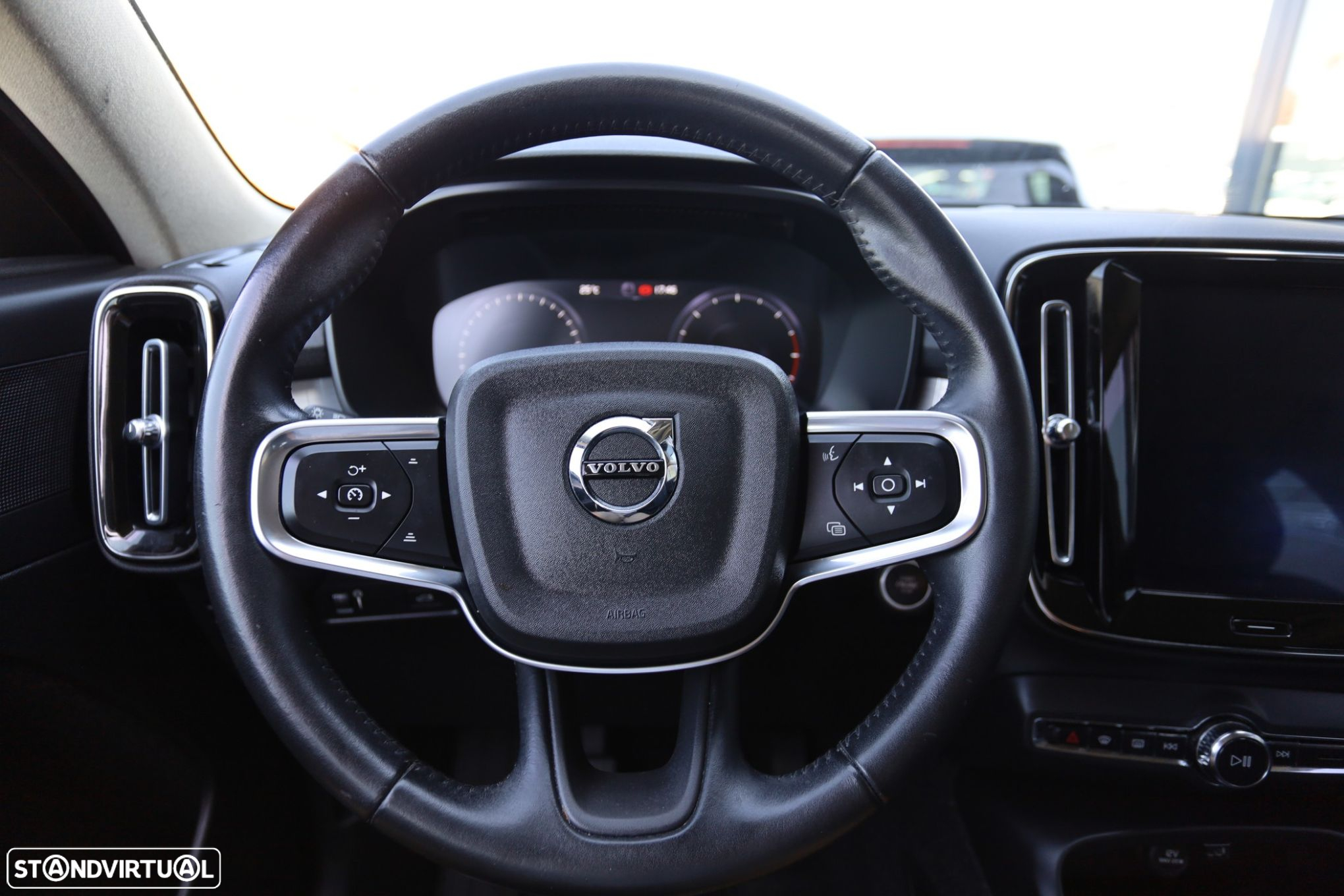 Volvo XC 40 2.0 D3 Momentum - 13