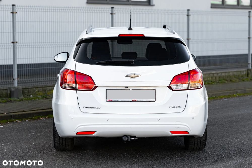 Chevrolet Cruze 1.8 LT+ - 11