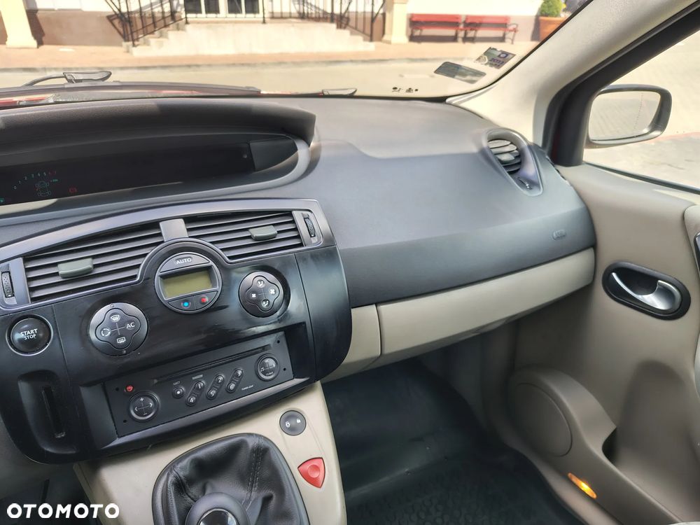 Renault Scenic 1.6 16V Authentique - 3
