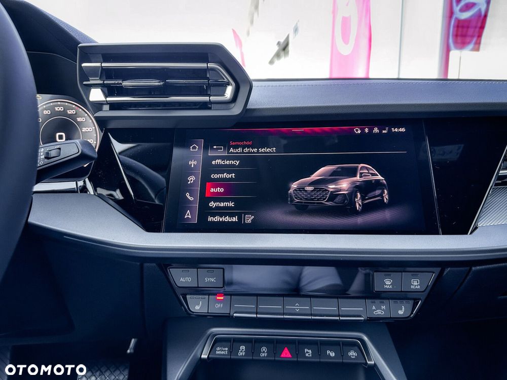 Audi A3 Sportback - 31