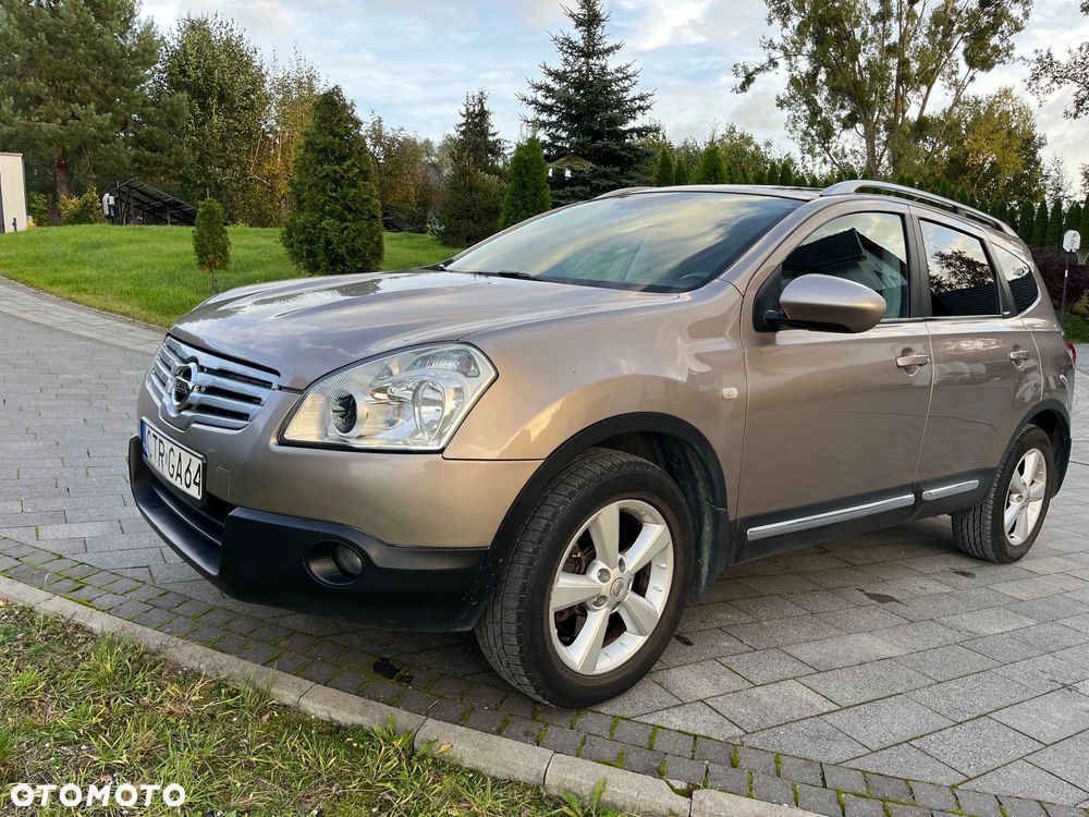 Nissan Qashqai+2 - 5