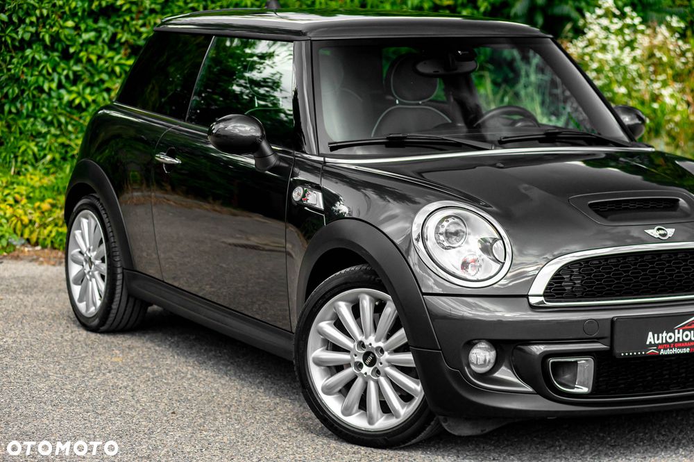 MINI Cooper S 50 Camden - 2