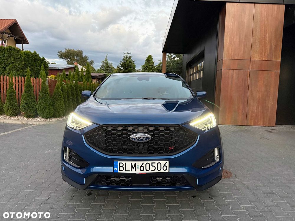 Ford Edge - 2