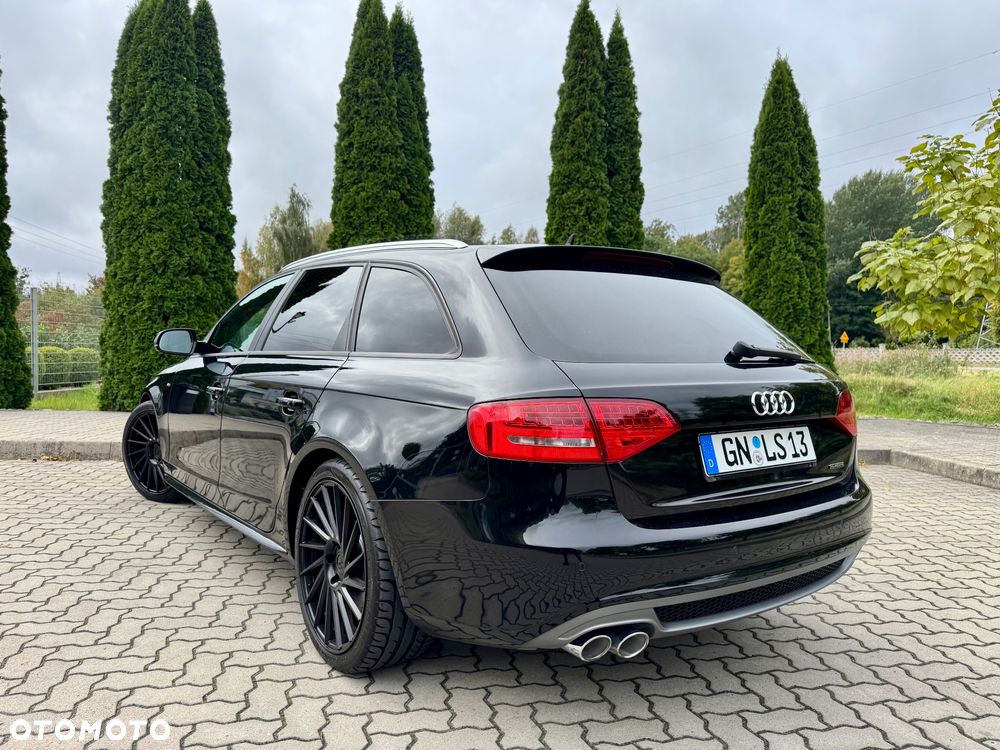 Audi A4 - 4