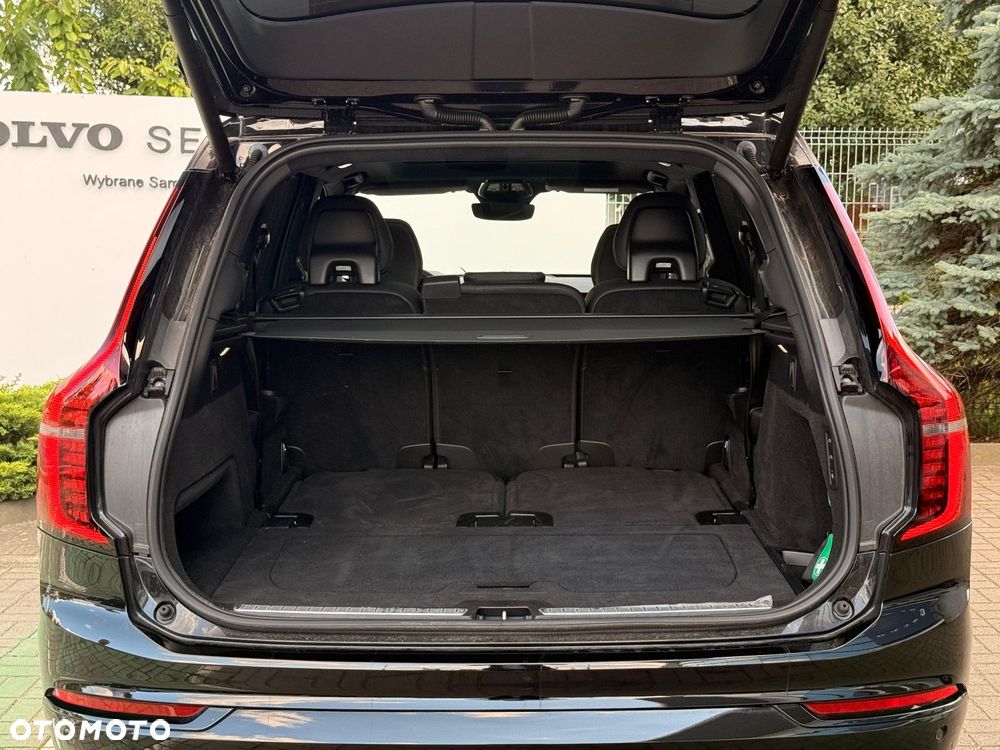 Volvo XC 90 - 35