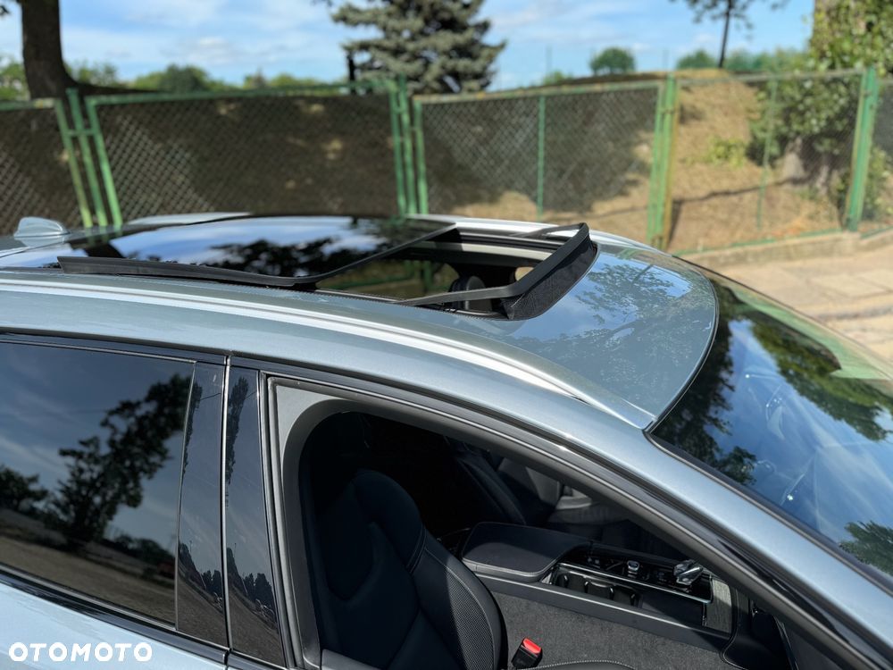 Volvo V90 Cross Country D5 AWD Pro - 2