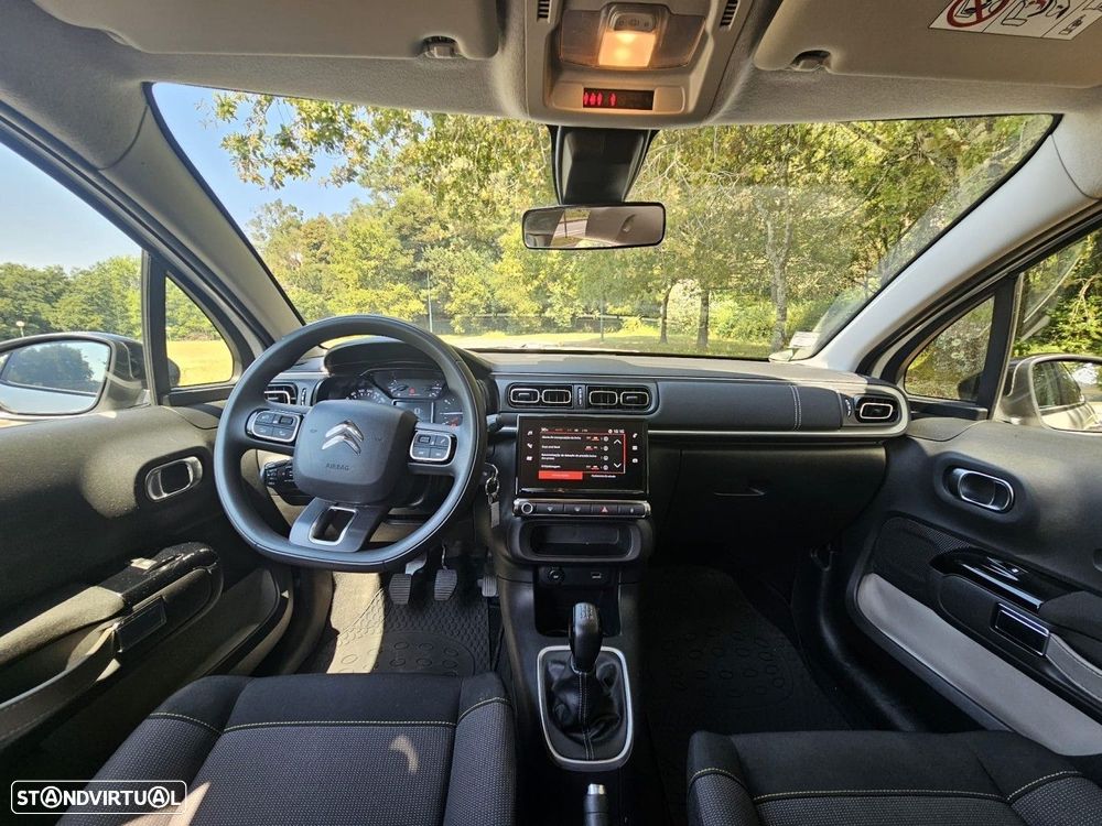 Citroën C3 1.2 PureTech Shine - 20