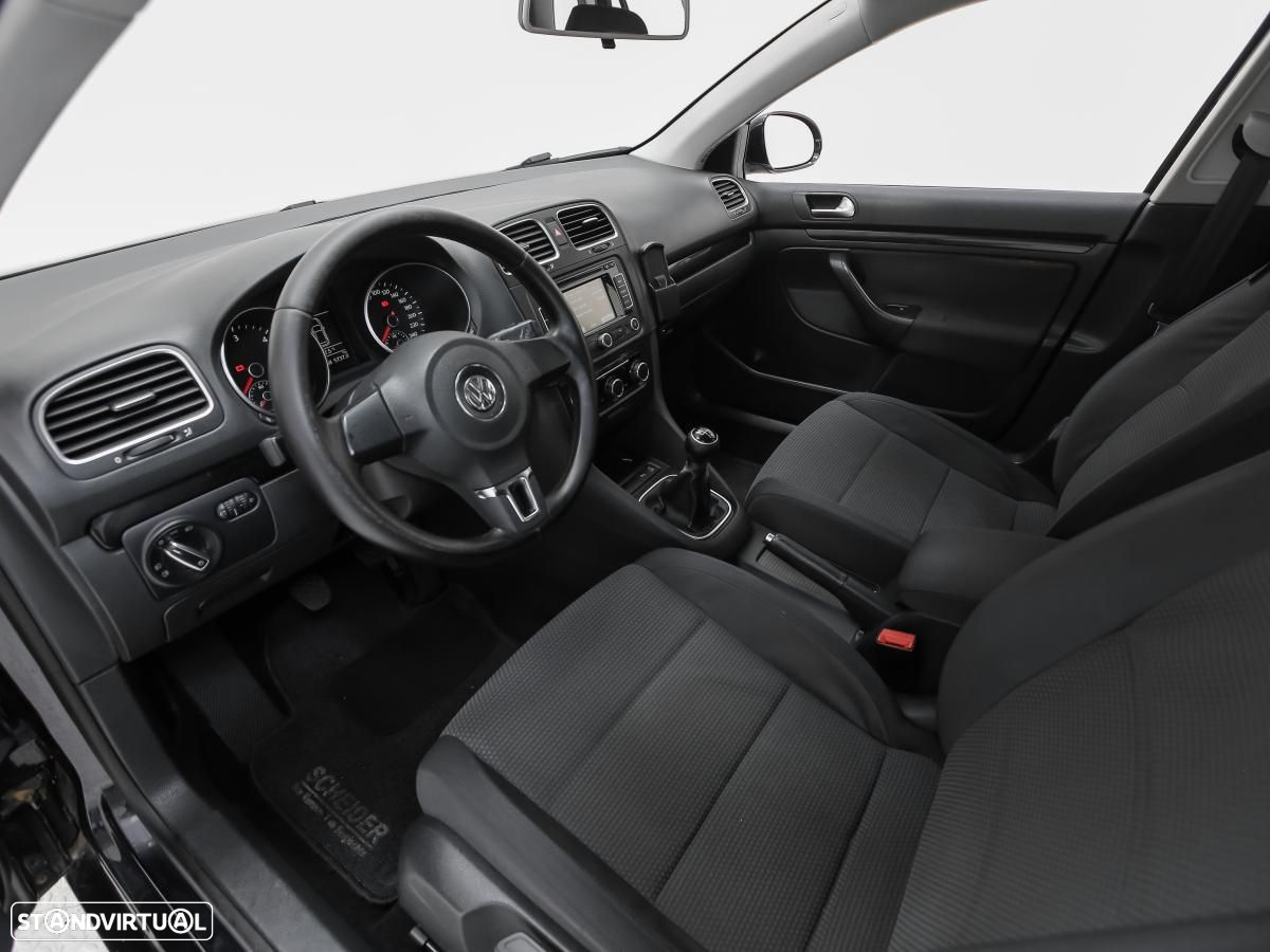 VW Golf Variant - 6