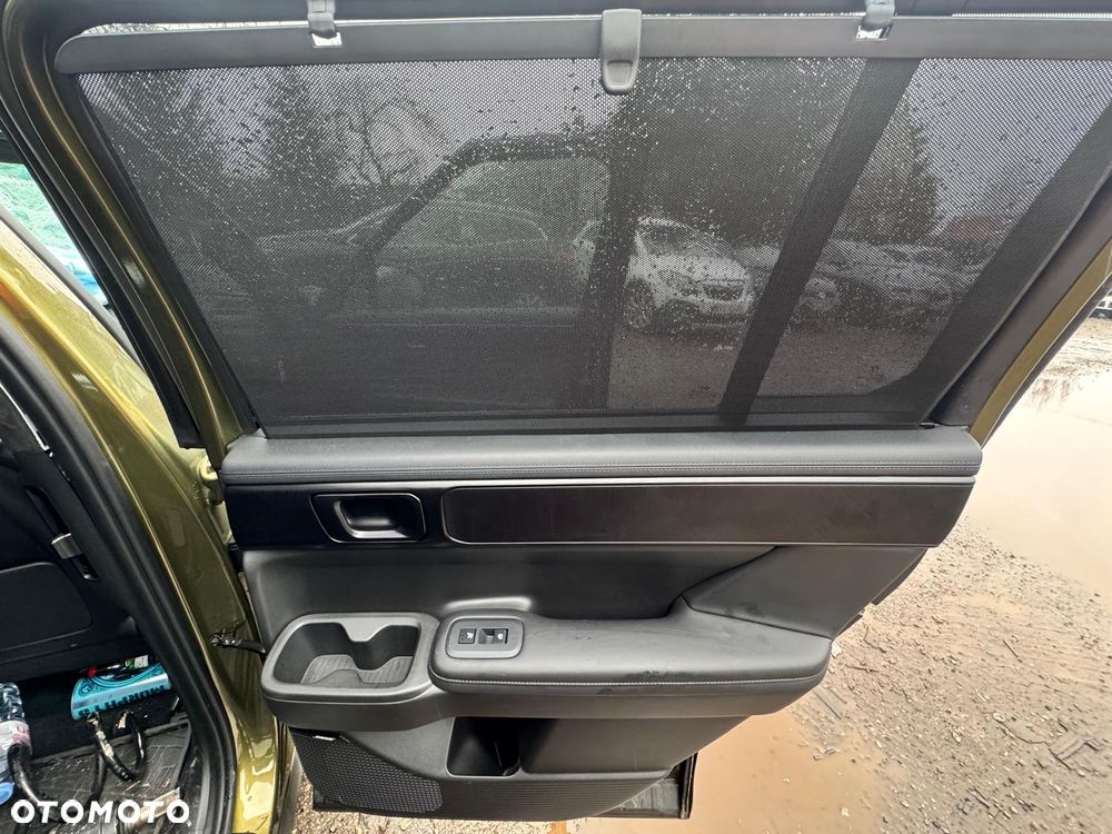 Hyundai Santa Fe - 31