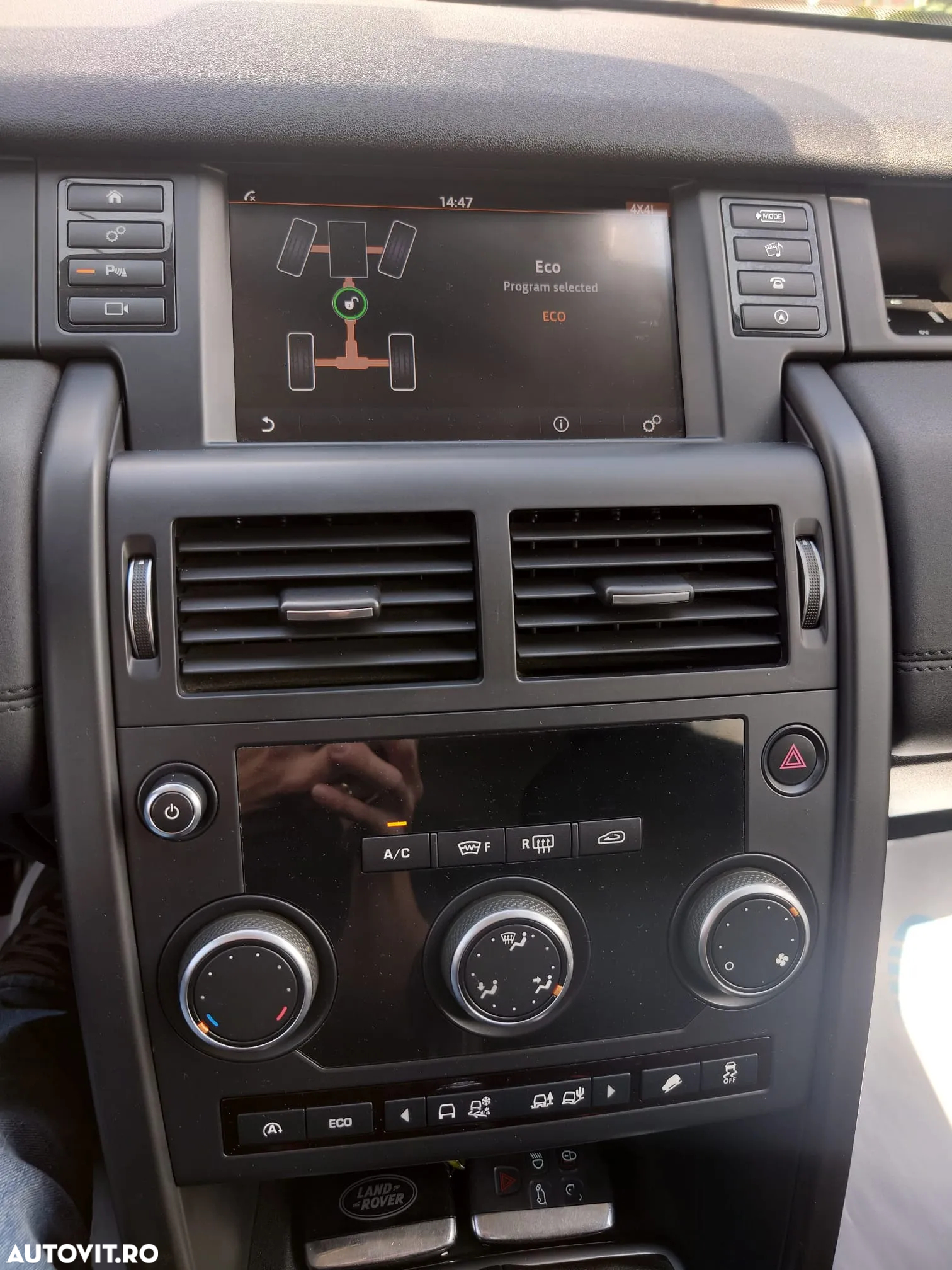 Land Rover Discovery Sport - 20