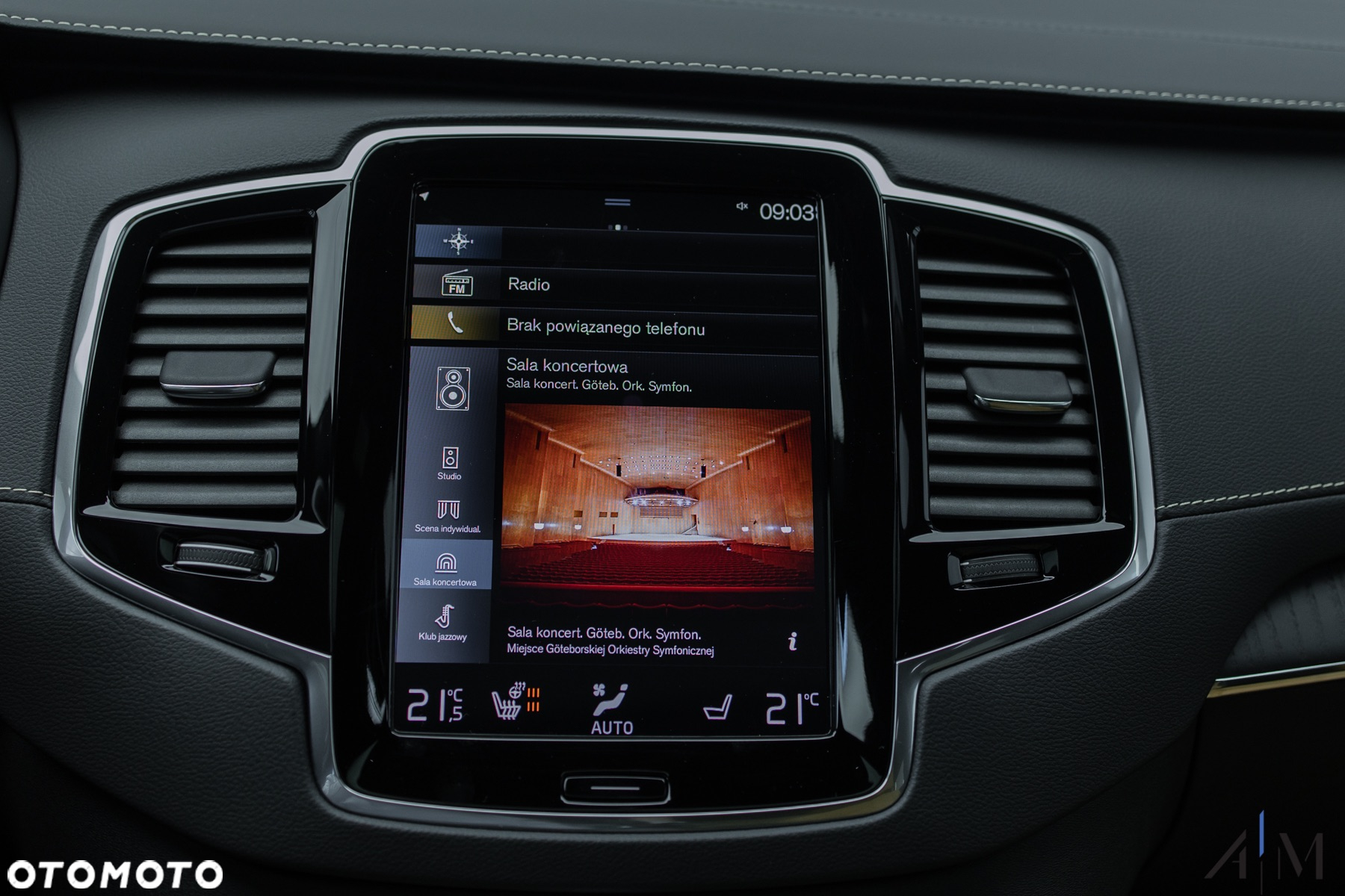 Volvo XC 90 B5 D AWD Ultimate Bright - 29