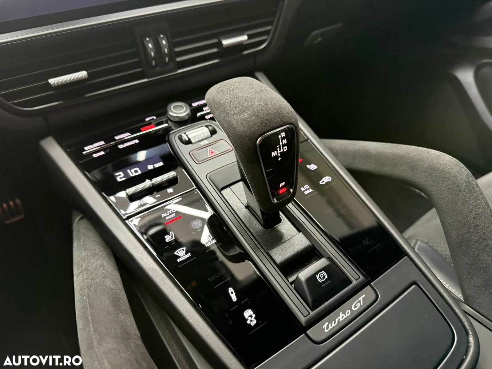 Porsche Cayenne Coupe Turbo GT Tiptronic S - 16