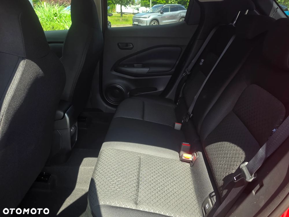 Nissan Juke 1.0 DIG-T Acenta DCT - 9