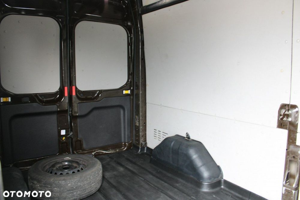 Ford Transit - 14