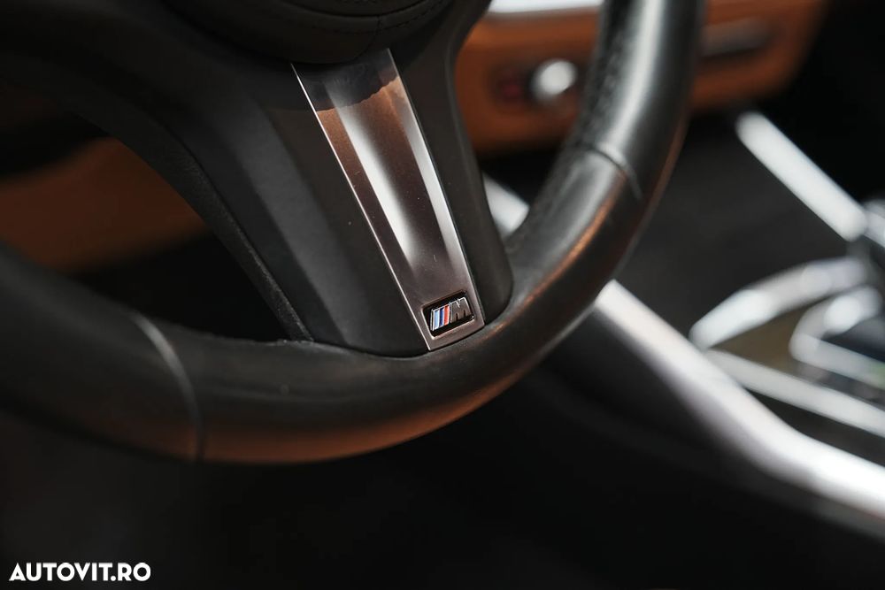 BMW Seria 3 330d Aut. Luxury Line - 24