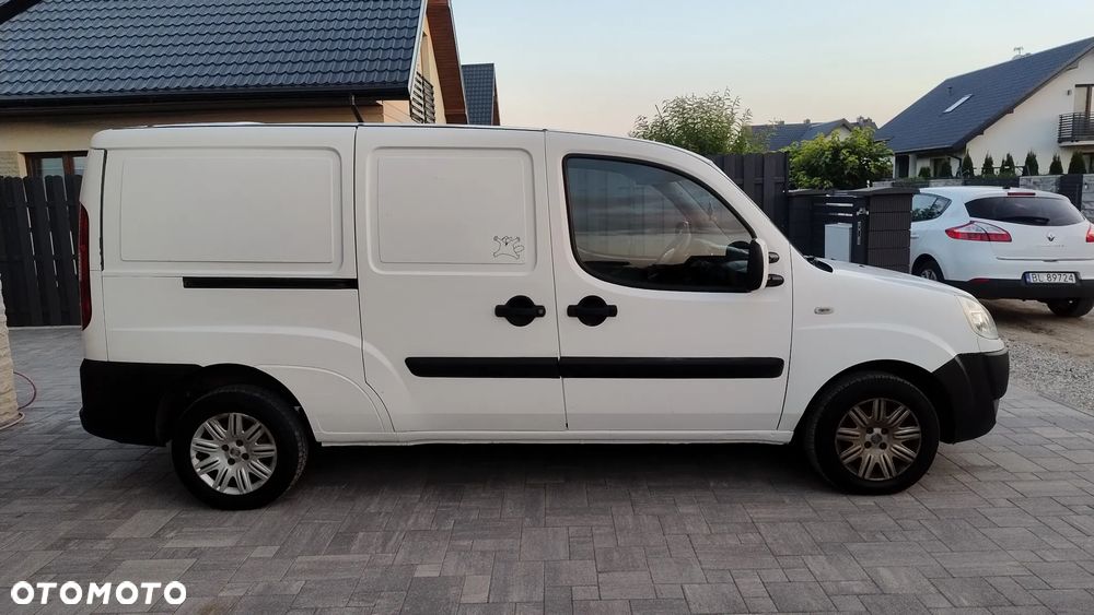 Fiat Doblo 1.9 JTD SX - 13