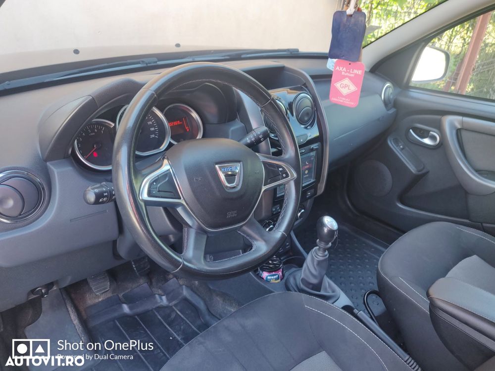 Dacia Duster 1.5 dCi 4x4 Laureate - 10