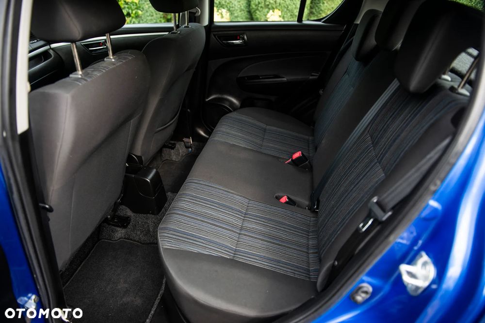 Suzuki Swift 1.2 Club - 28