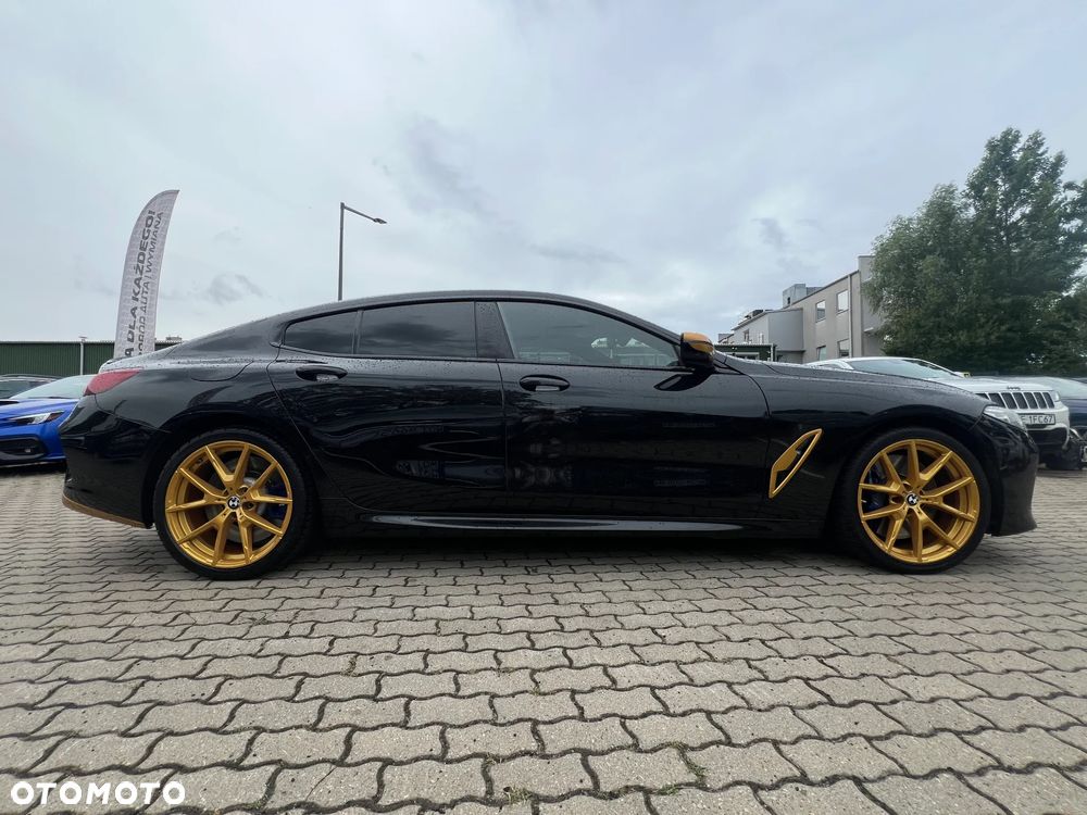 BMW Seria 8 - 10