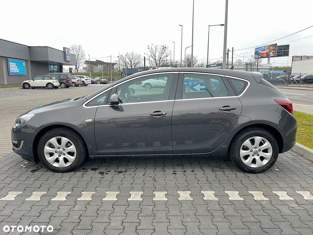 Opel Astra 1.7 CDTI Cosmo - 16