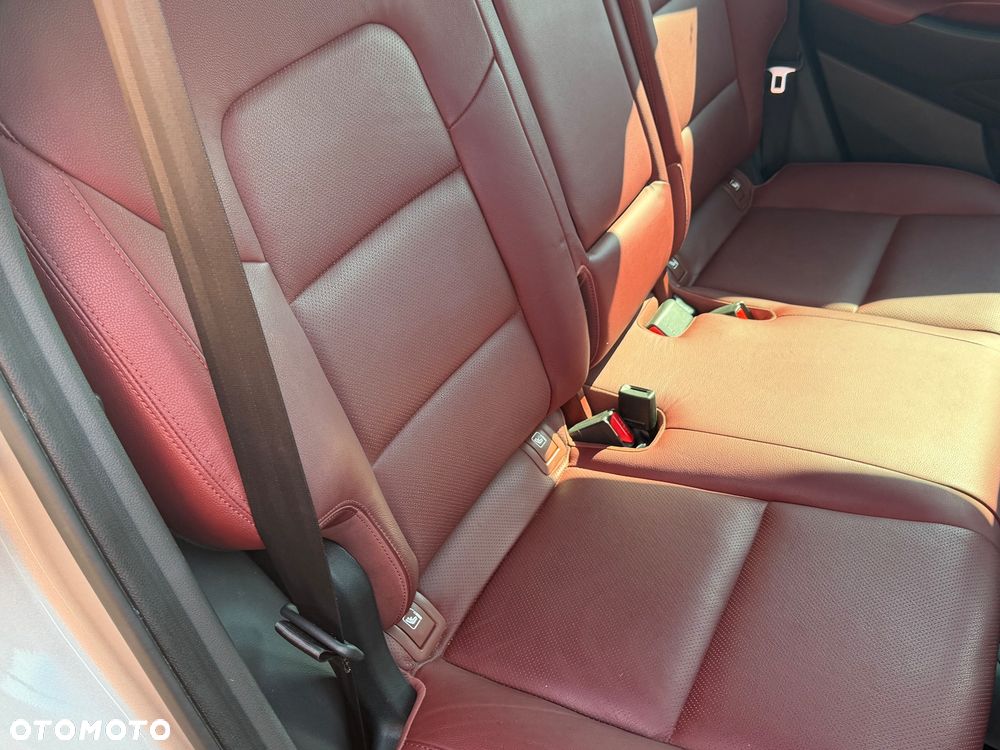 Hyundai Tucson 1.6 GDi 4WD Premium - 29