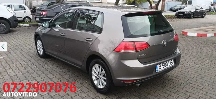 Volkswagen Golf - 5