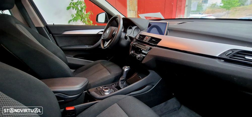 BMW X1 xDrive25e Advantage - 34