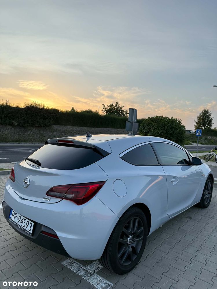 Opel Astra 1.4 T Sport EU6 - 10