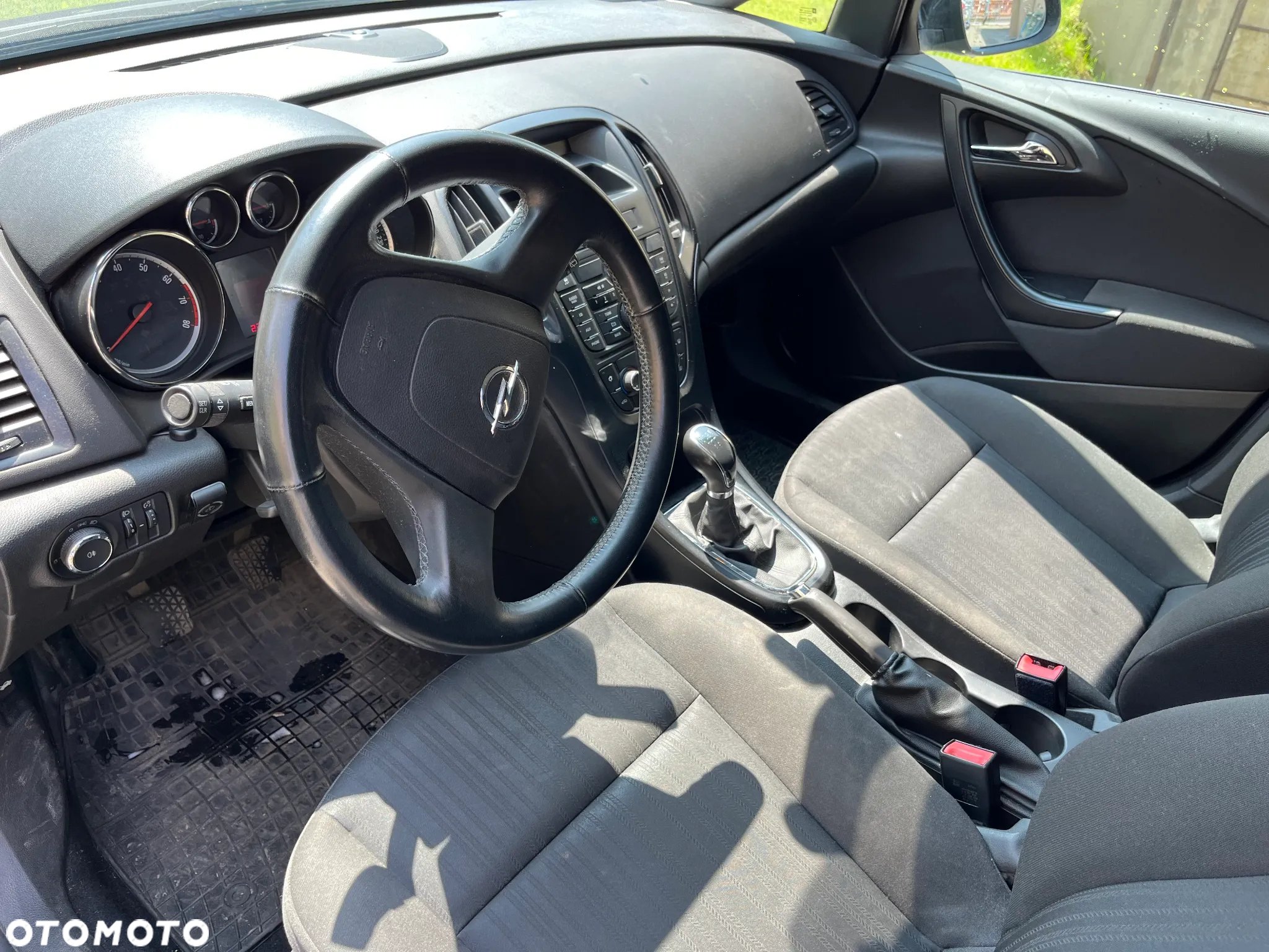 Opel Astra IV 1.6 Essentia - 5