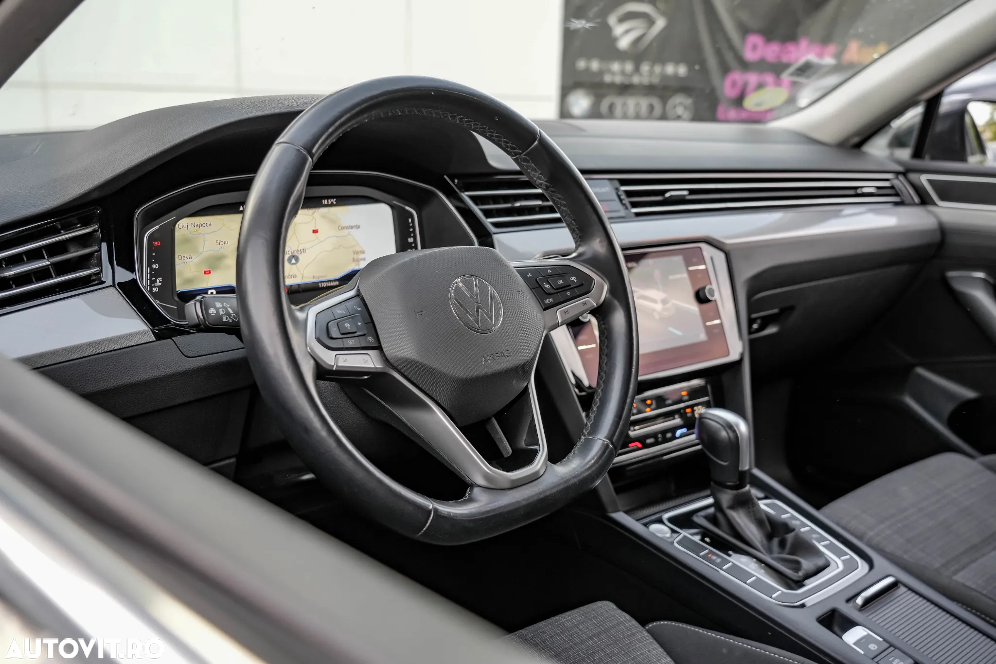 Volkswagen Passat Variant 2.0 TDI DSG (BlueMotion Technology) Comfortline - 19
