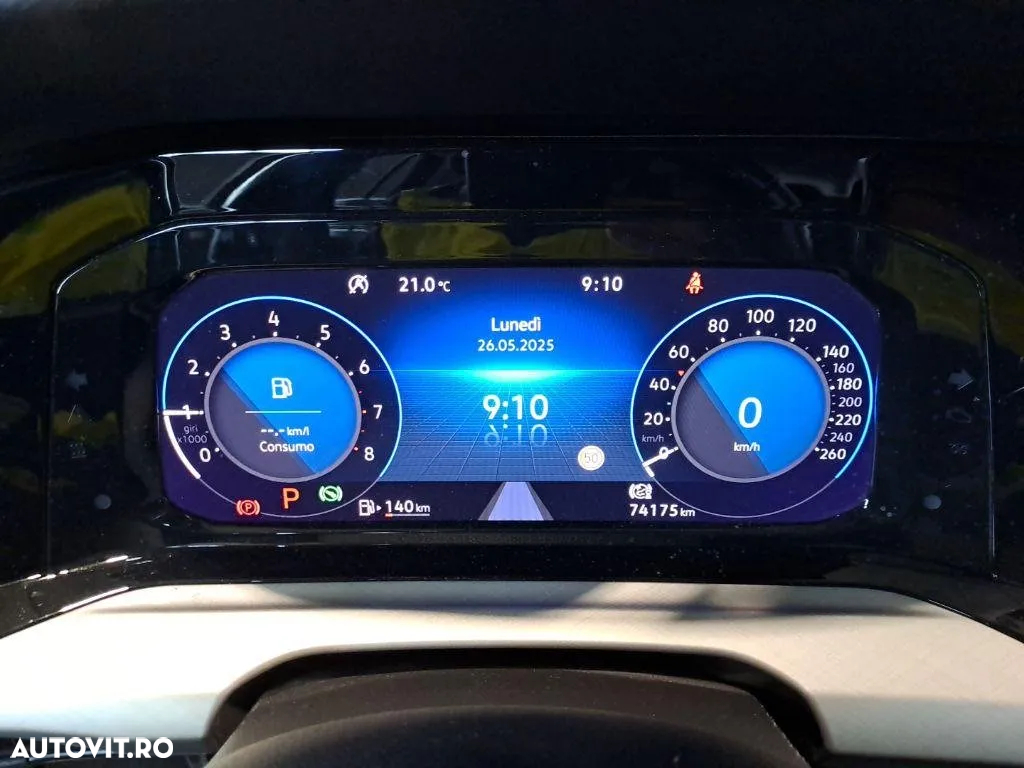 Volkswagen Golf 1.5 eTSI DSG MHEV Life - 8