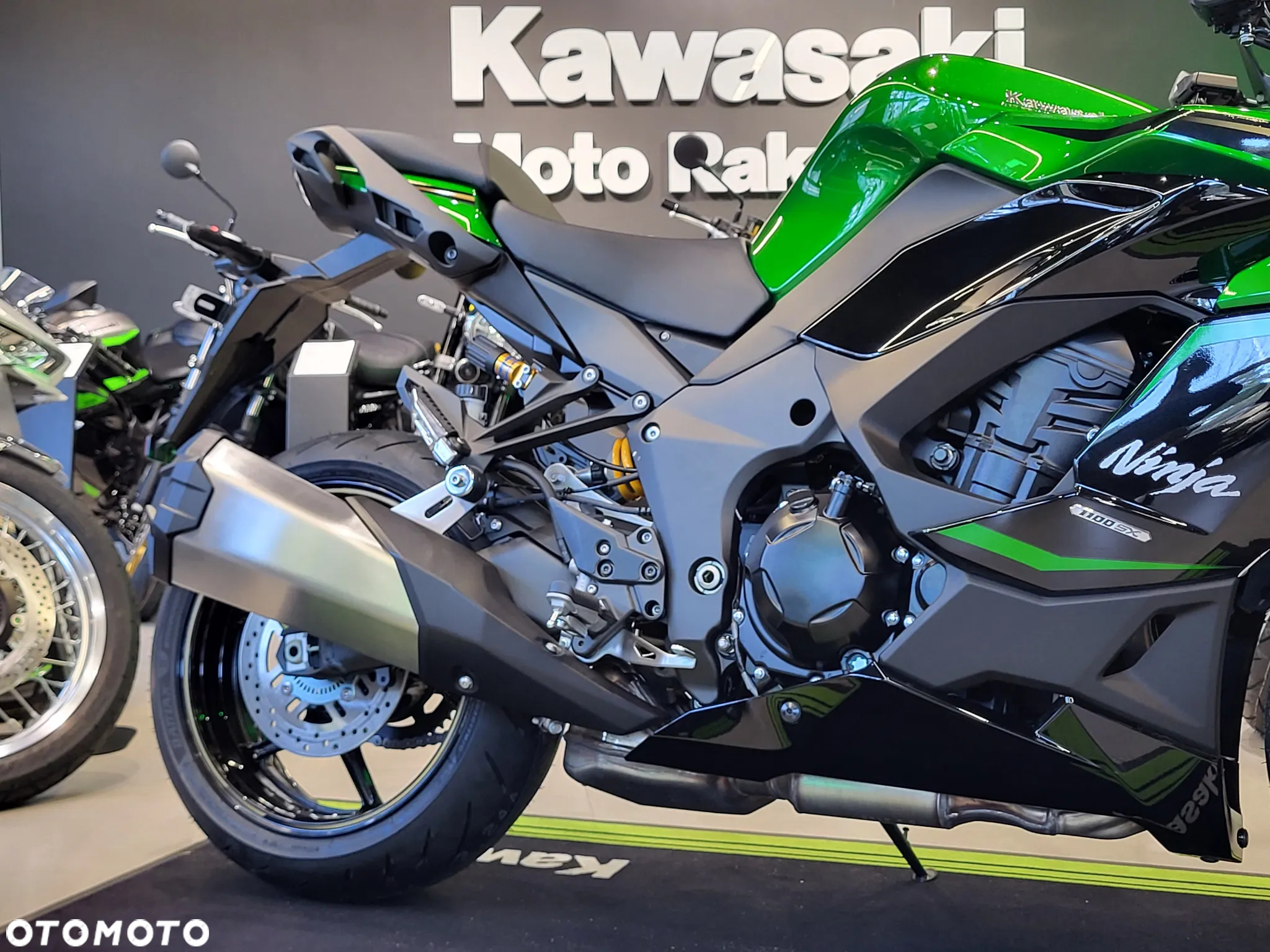 Kawasaki Ninja - 6