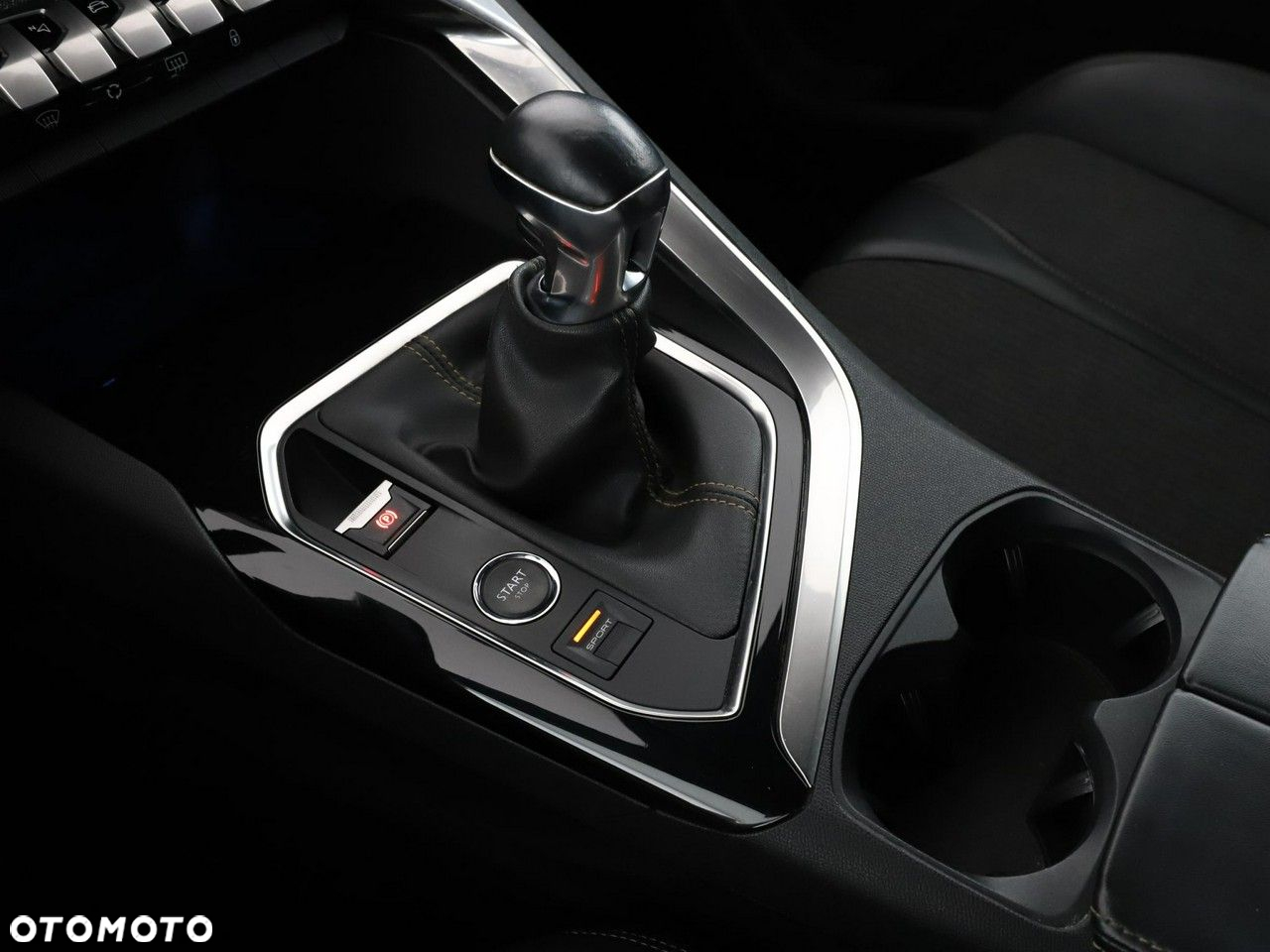 Peugeot 5008 2.0 BlueHDi Style 7os - 32